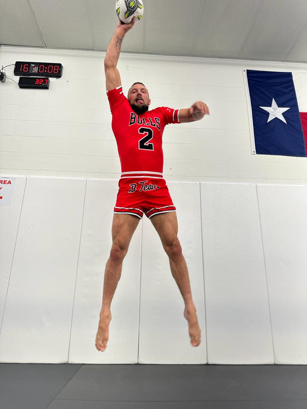 B-Team Bulls Short Sleeve Rashguard