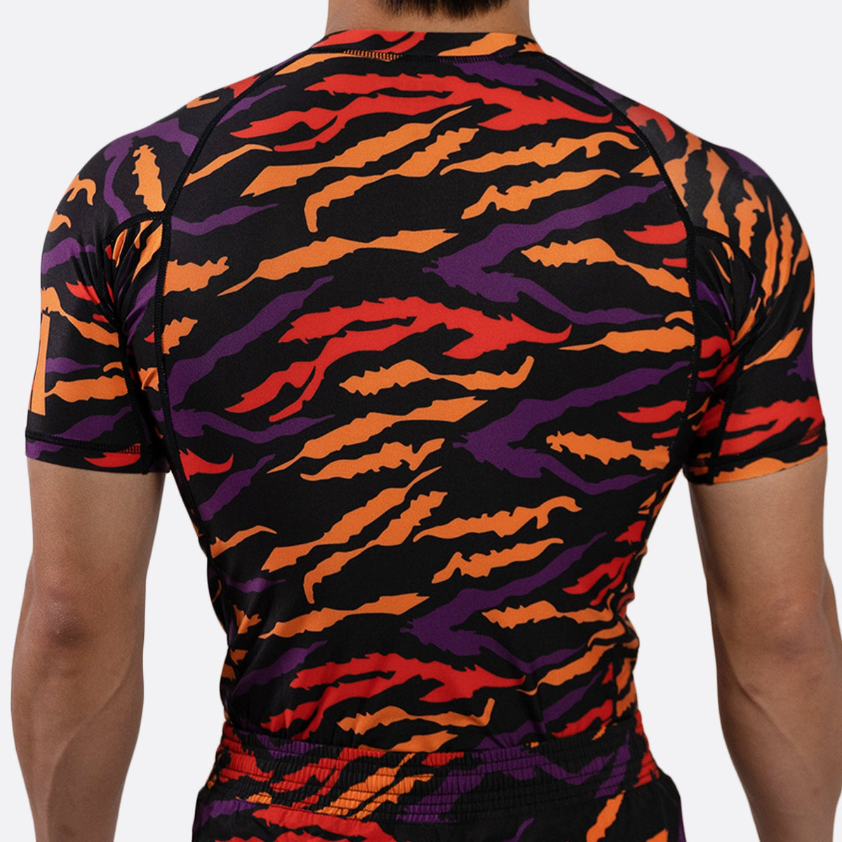 MA1 Tiger Stripe Short Sleeve Rash Guard - product photo 4