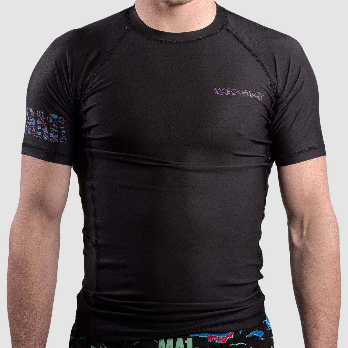 MA1 Camo Fire Logo Black Short Sleeve Rashguard - product photo 2